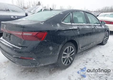 2017 Volkswagen Jetta 1.4T Se from USA, damaged, VIN 3VWDB7AJ3HM370456